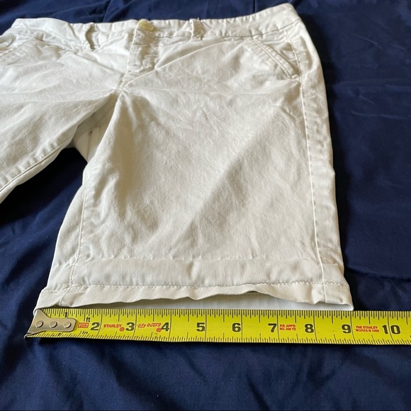 American Eagle Bermuda Shorts, Size 8 (item 2 of 2) - Picture 12 of 12